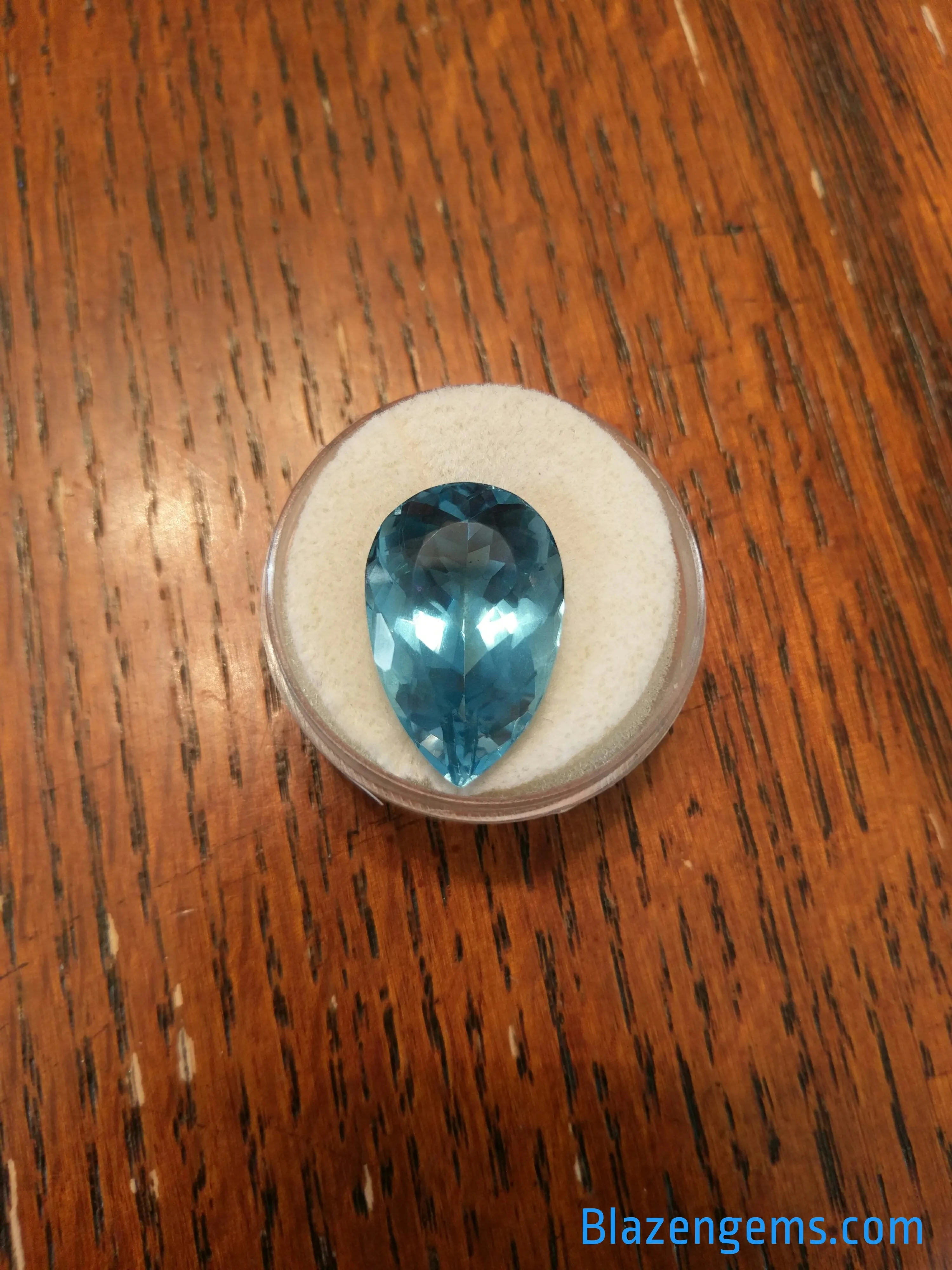 30.45ct LONDON BLUE TOPAZ