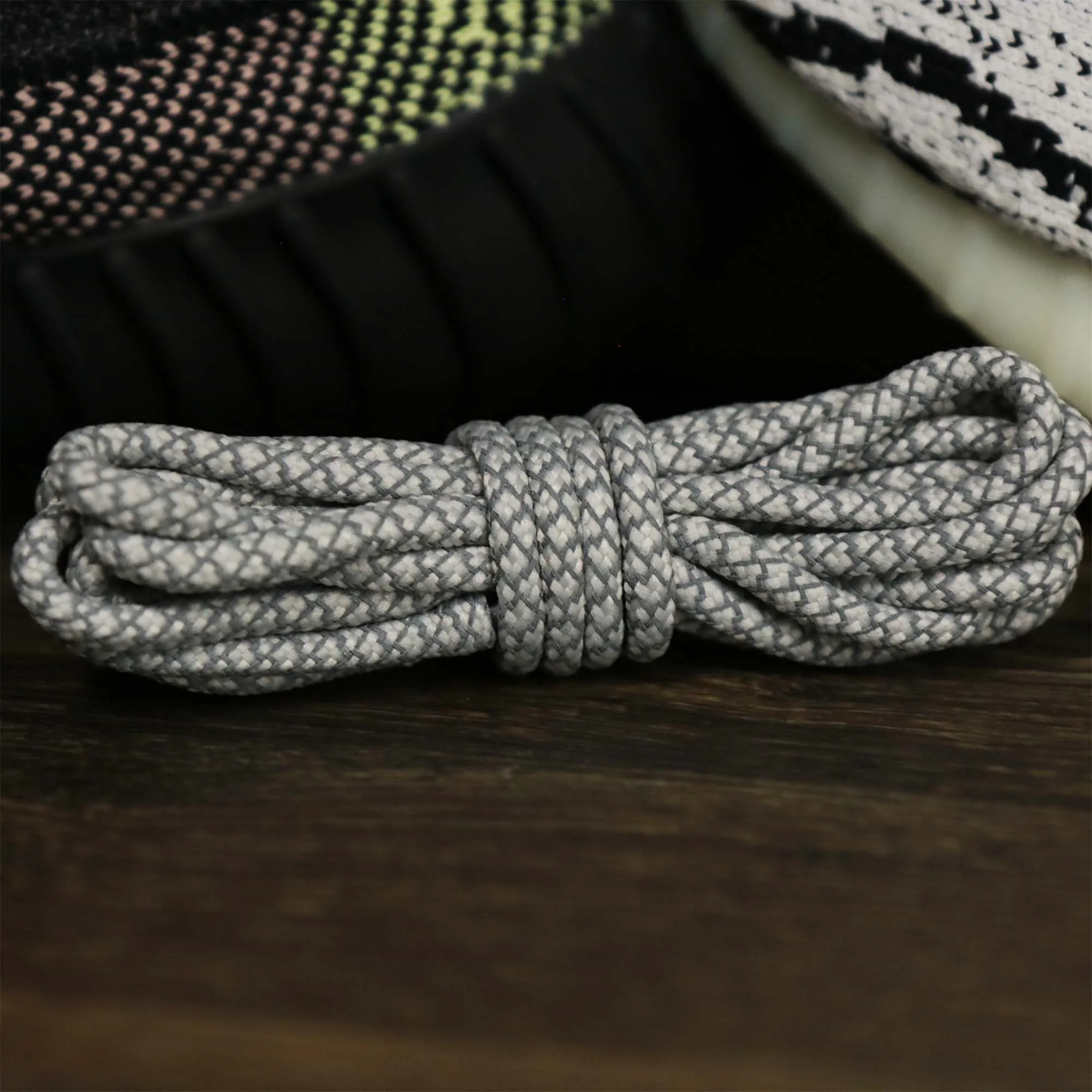 3M Reflective White/Gravel Solid Shoelaces with White/Gravel Aglets | 120cm Capswag