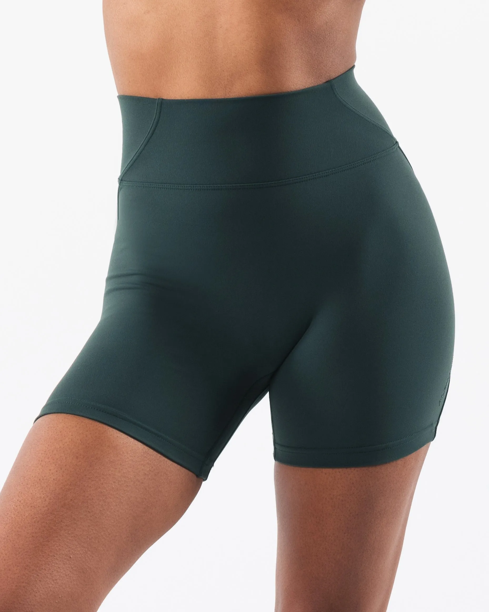 Aura Short 5 - Cypress