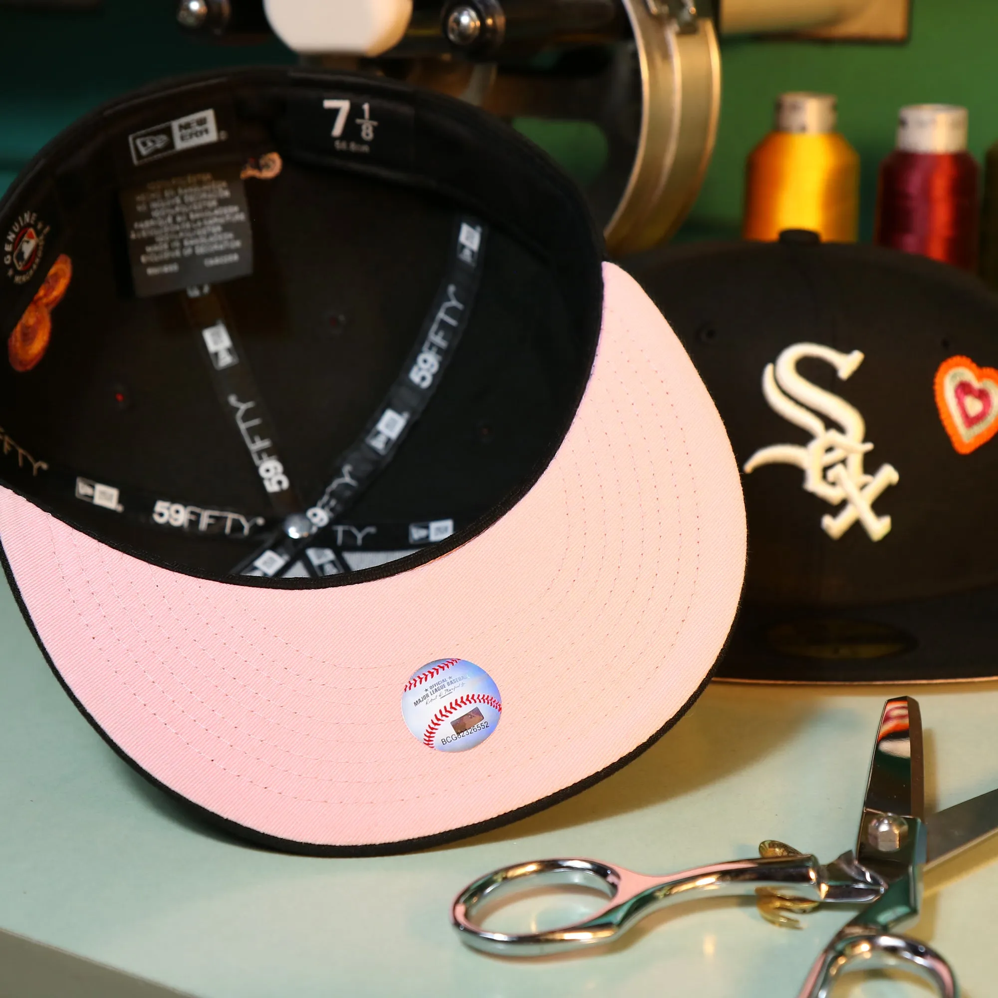 Chicago White Sox All Over Embroidered Chain Stitch Heart Pink Bottom 59Fifty Fitted Cap | Black 59Fifty Cap