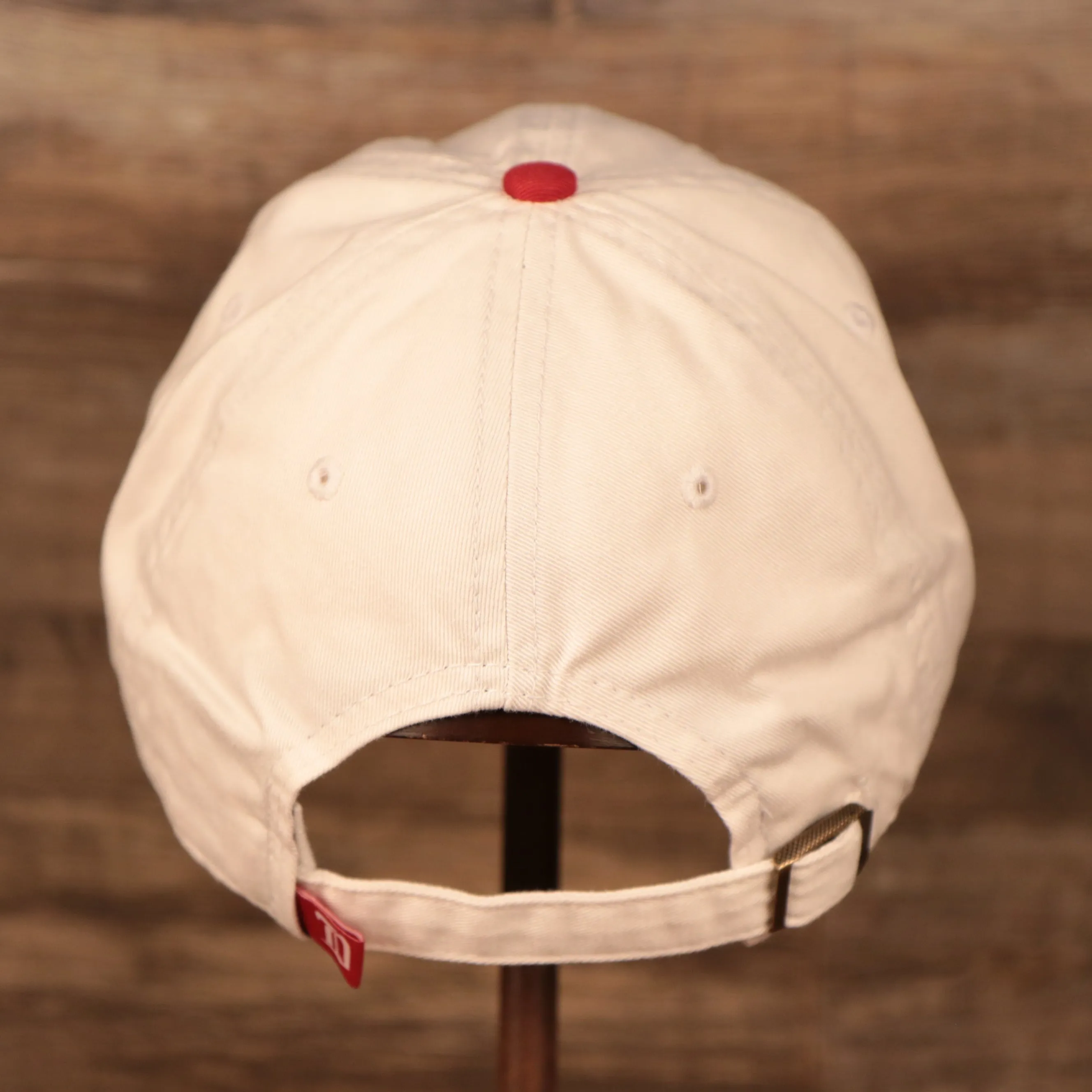 Detroit Red Wings Cream and Red Retro Adjustable Dad Hat