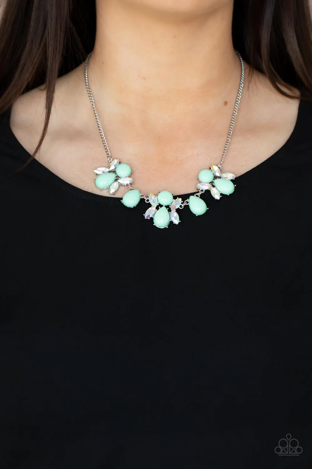 Galaxy Gallery - Green Necklace