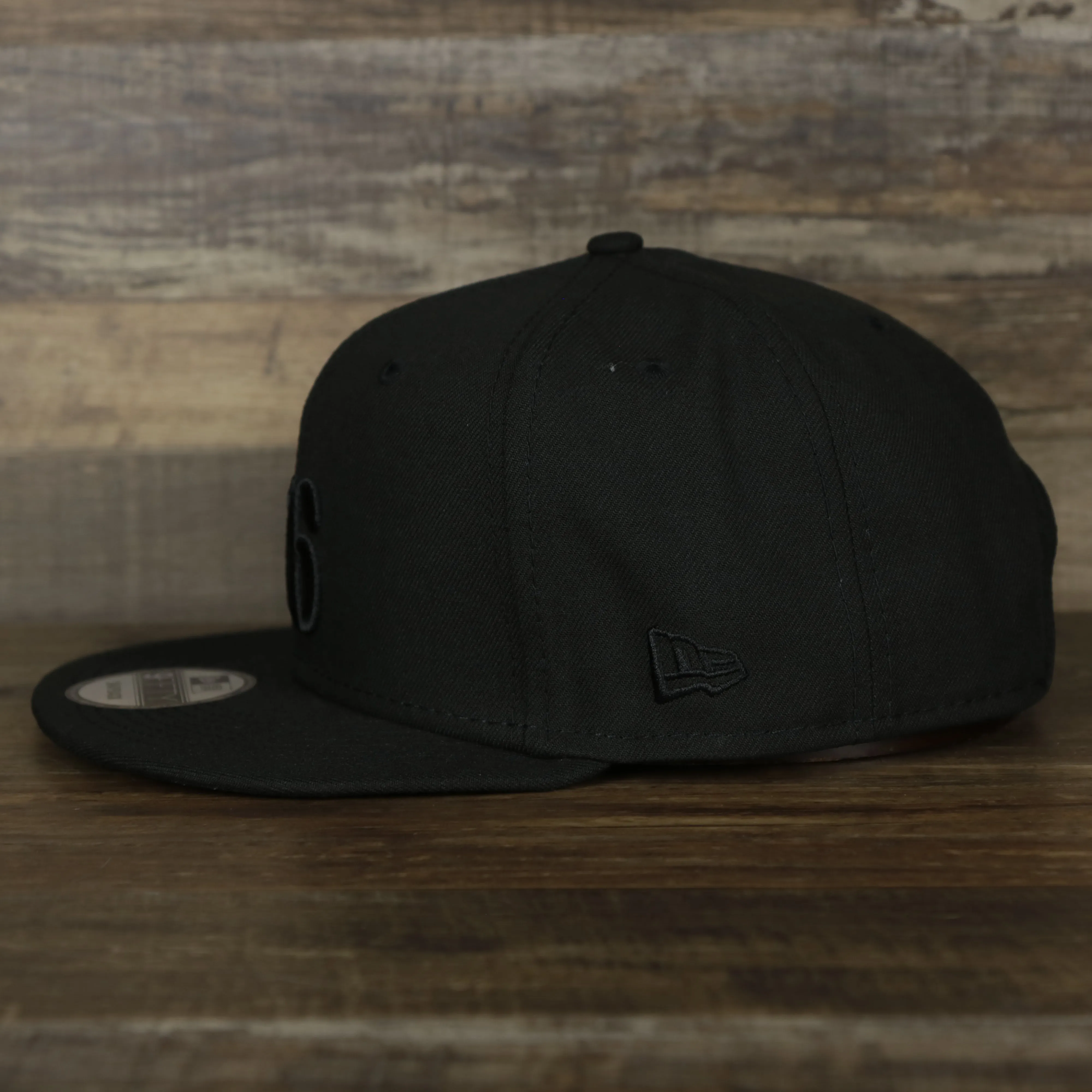 Philadelphia 76ers New Era Tonal 9Fifty Snapback | Black