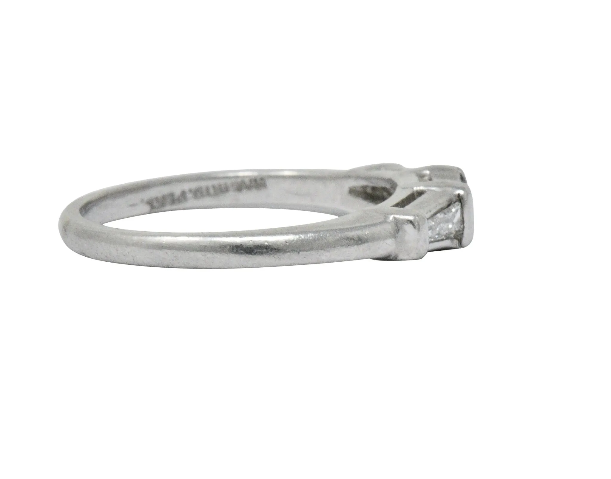 Retro 0.25 CTW Diamond Platinum Band Ring