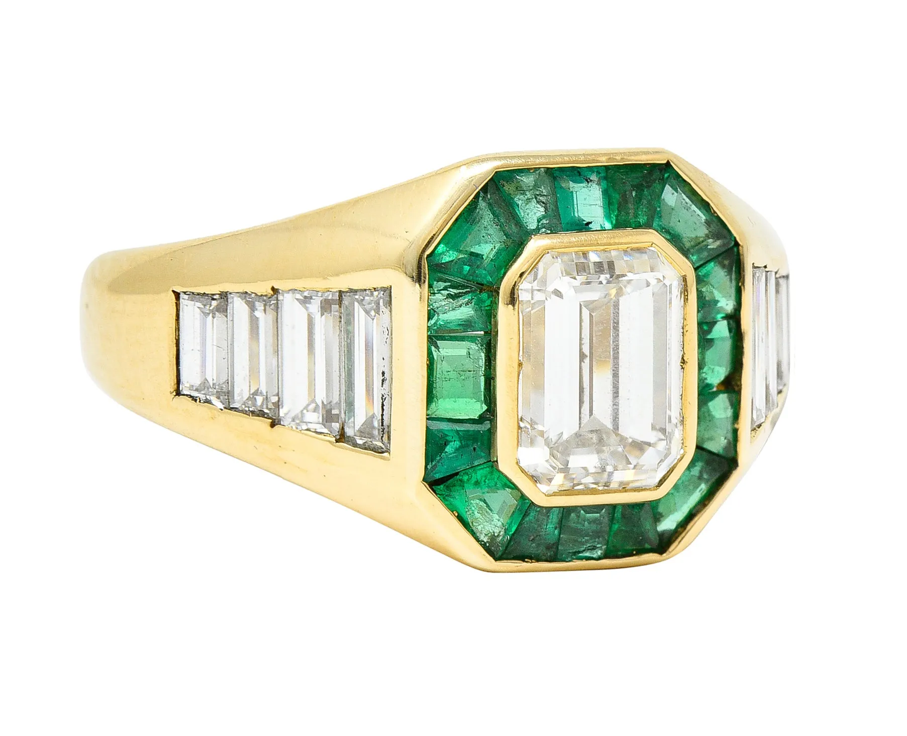 Vintage Italian 2.70 CTW Diamond Emerald 18 Karat Yellow Gold Unisex Ring