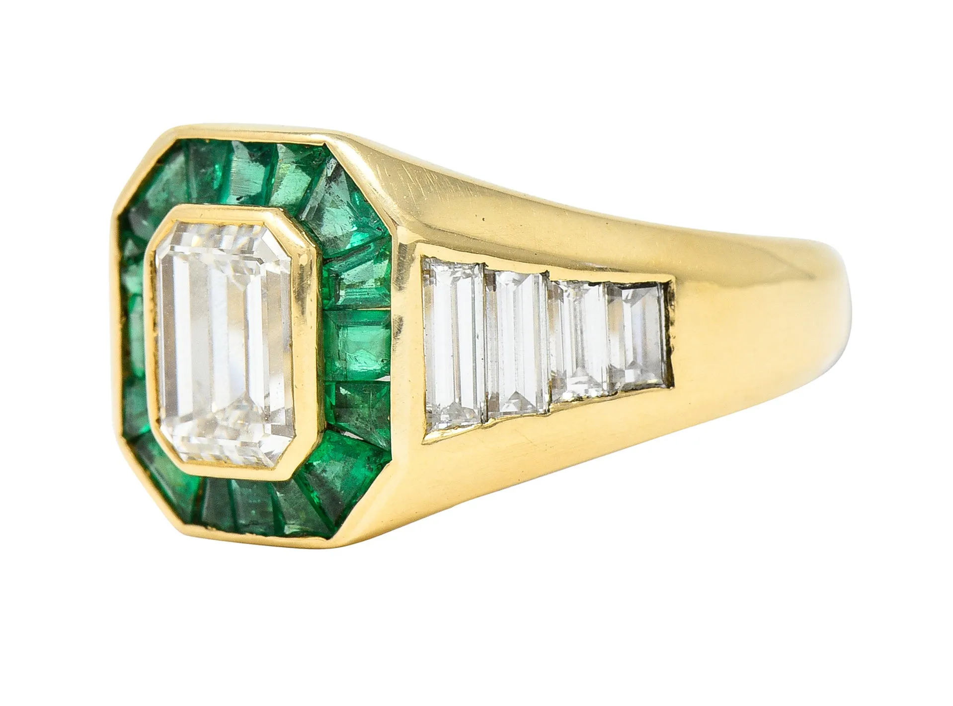 Vintage Italian 2.70 CTW Diamond Emerald 18 Karat Yellow Gold Unisex Ring